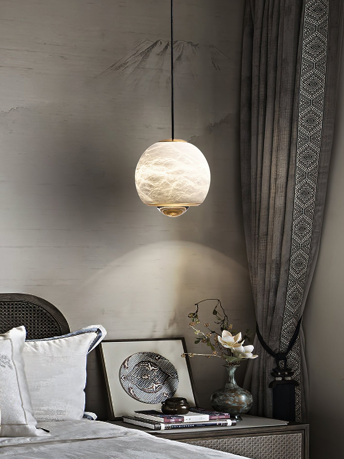 Ferox Alabaster Pendant Light