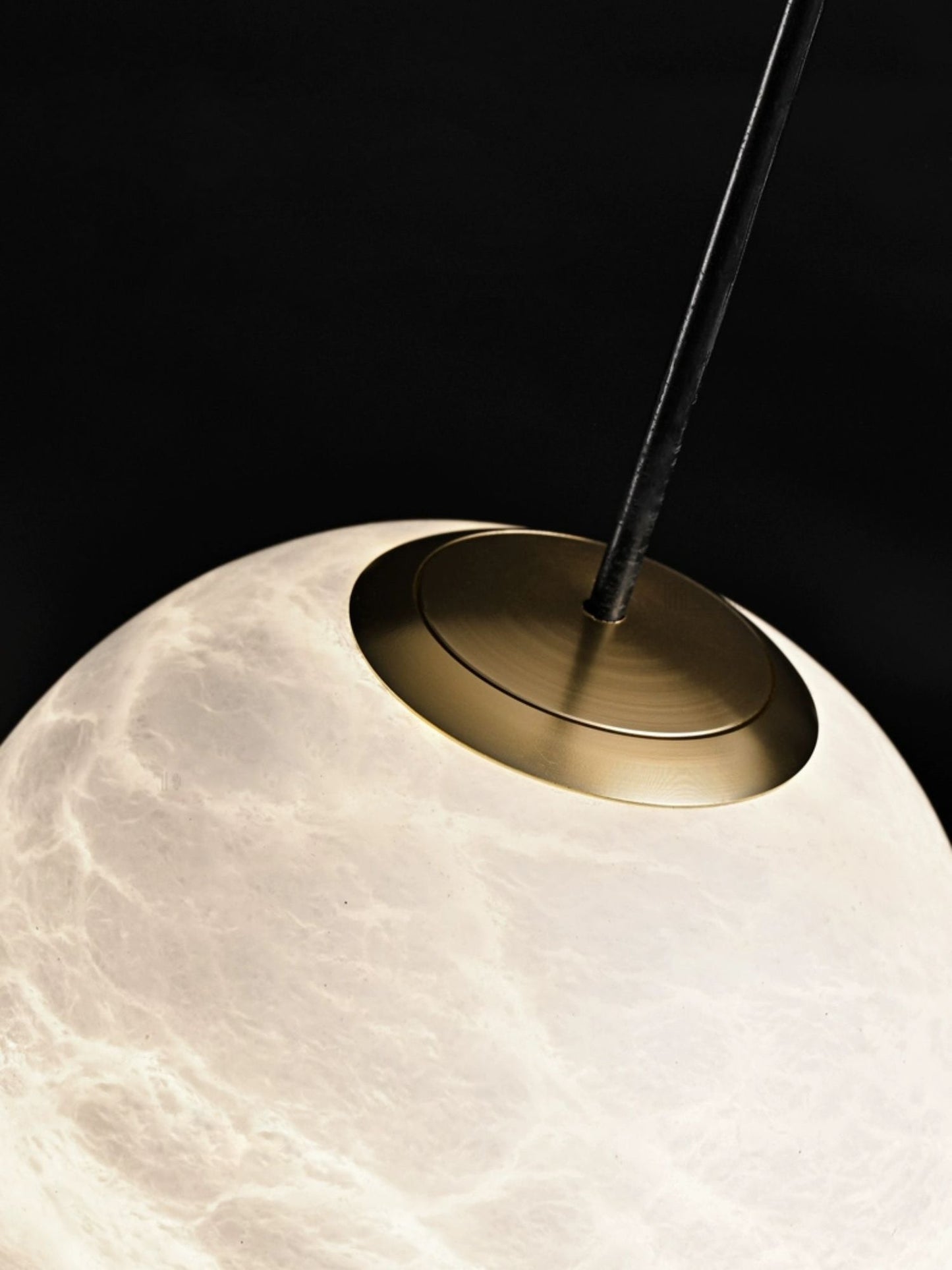 Ferox Alabaster Pendant Light
