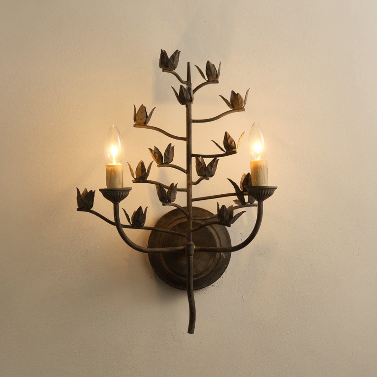 Ferroarte Branch Wall Lamp
