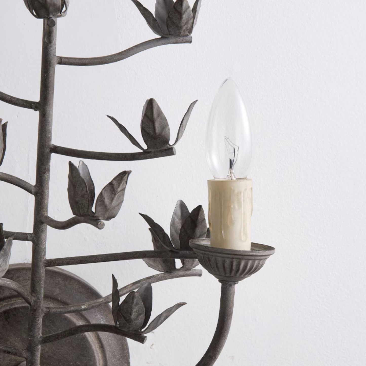 Ferroarte Branch Wall Lamp