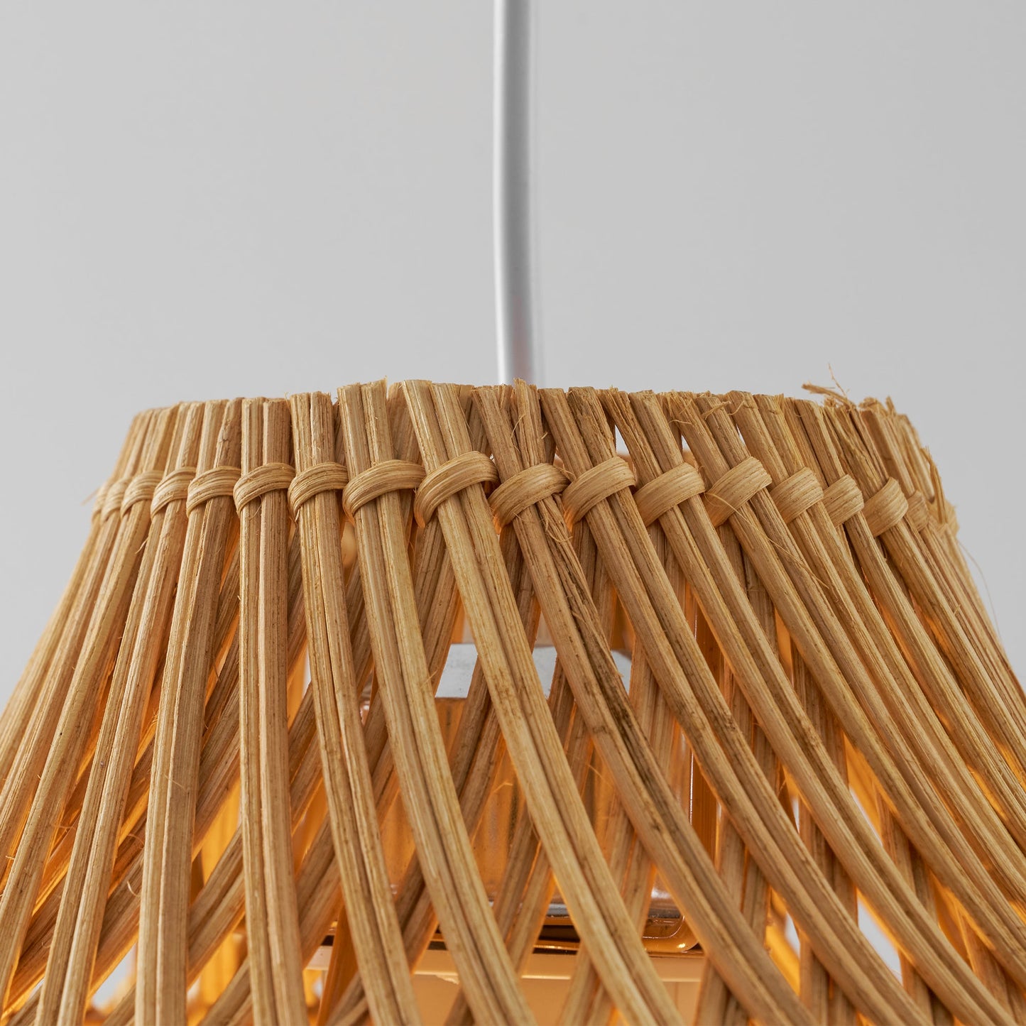 Fijia Rattan Pendant Lamp