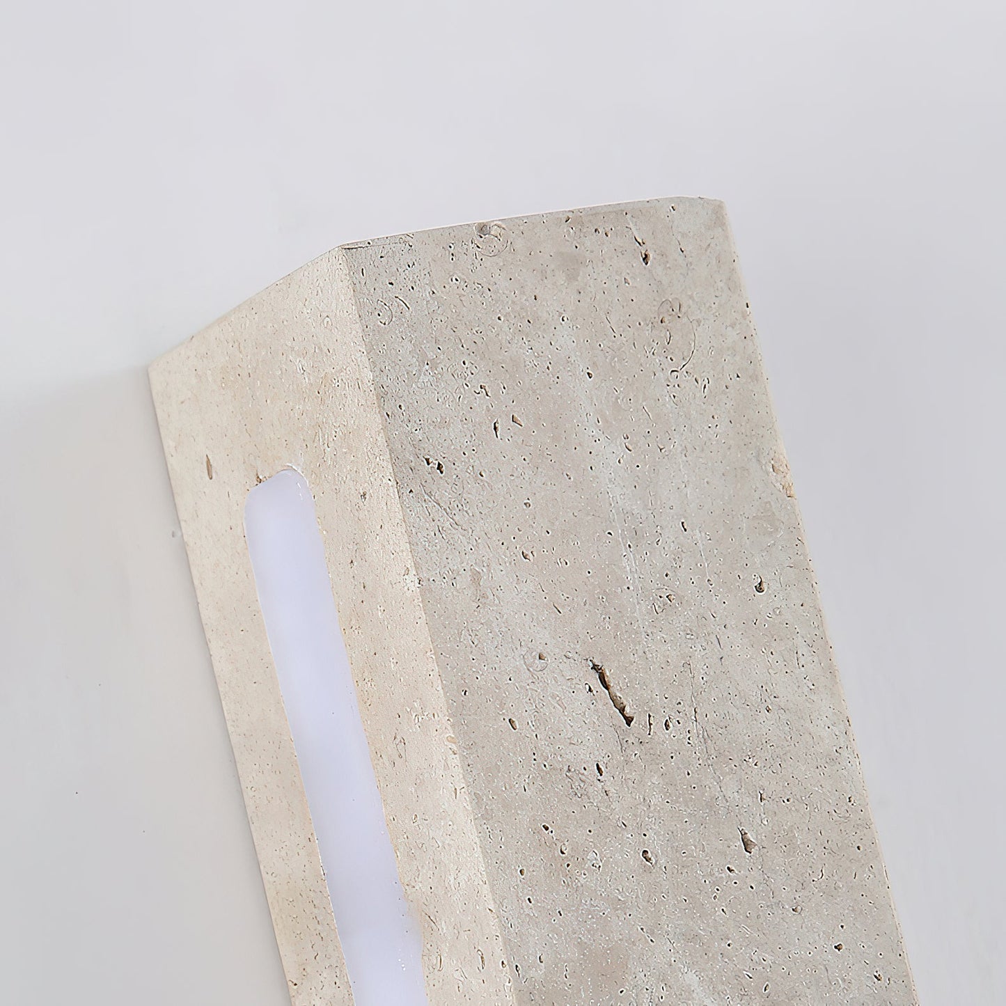 Fini Wall Lamp