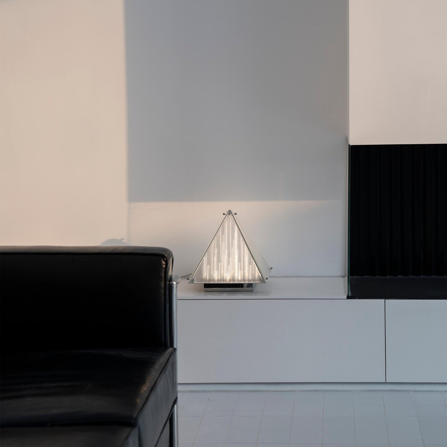 Fragment Table Lamp