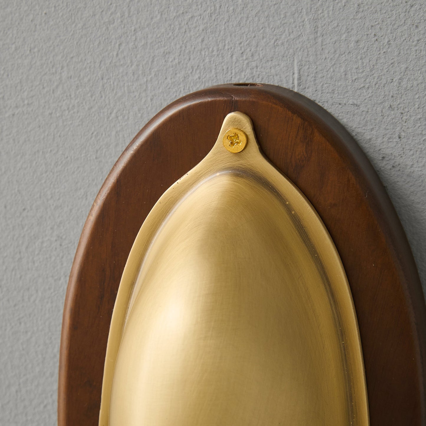 Grant Wall Lamp