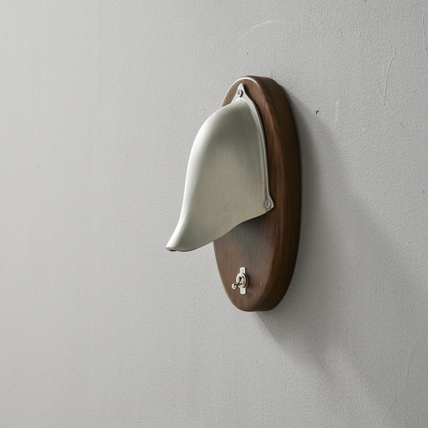 Grant Wall Lamp