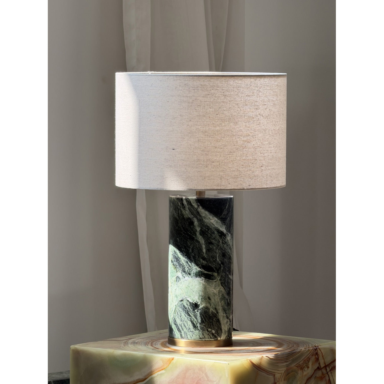 Gravity Table Lamp