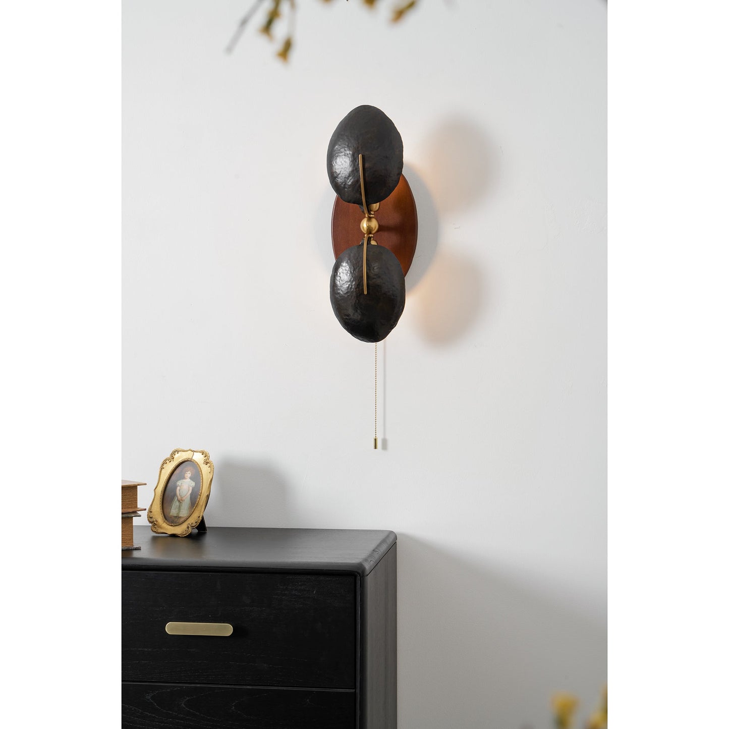 Greta Wall Lamp