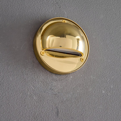 Hardy Wall Lamp