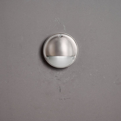 Hardy Wall Lamp