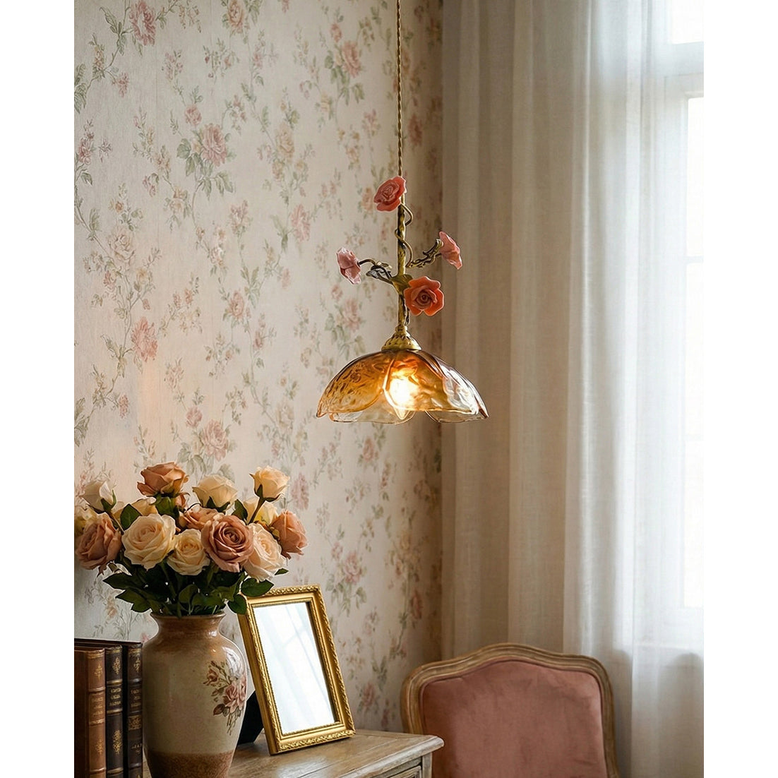 Heirloom Glass Rose Pendant Lamp