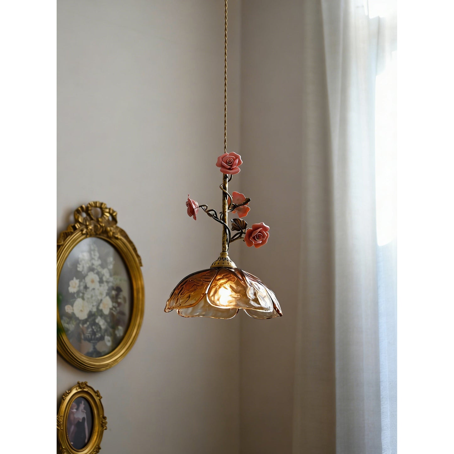 Heirloom Glass Rose Pendant Lamp