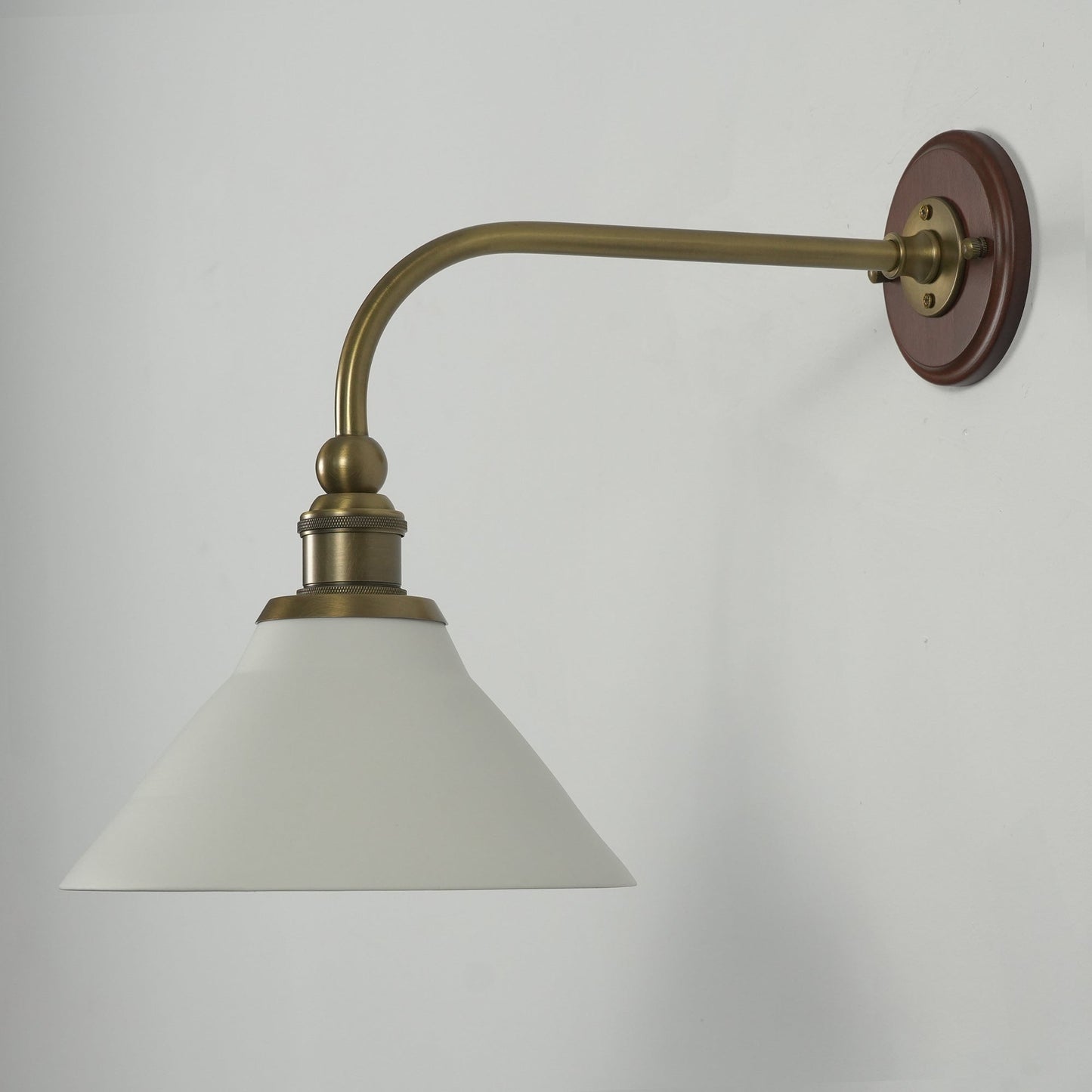 Heirloom Ceramic Wall Lamp