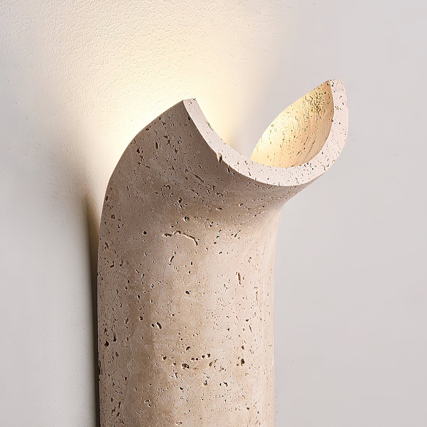 Hobart Wall Lamp