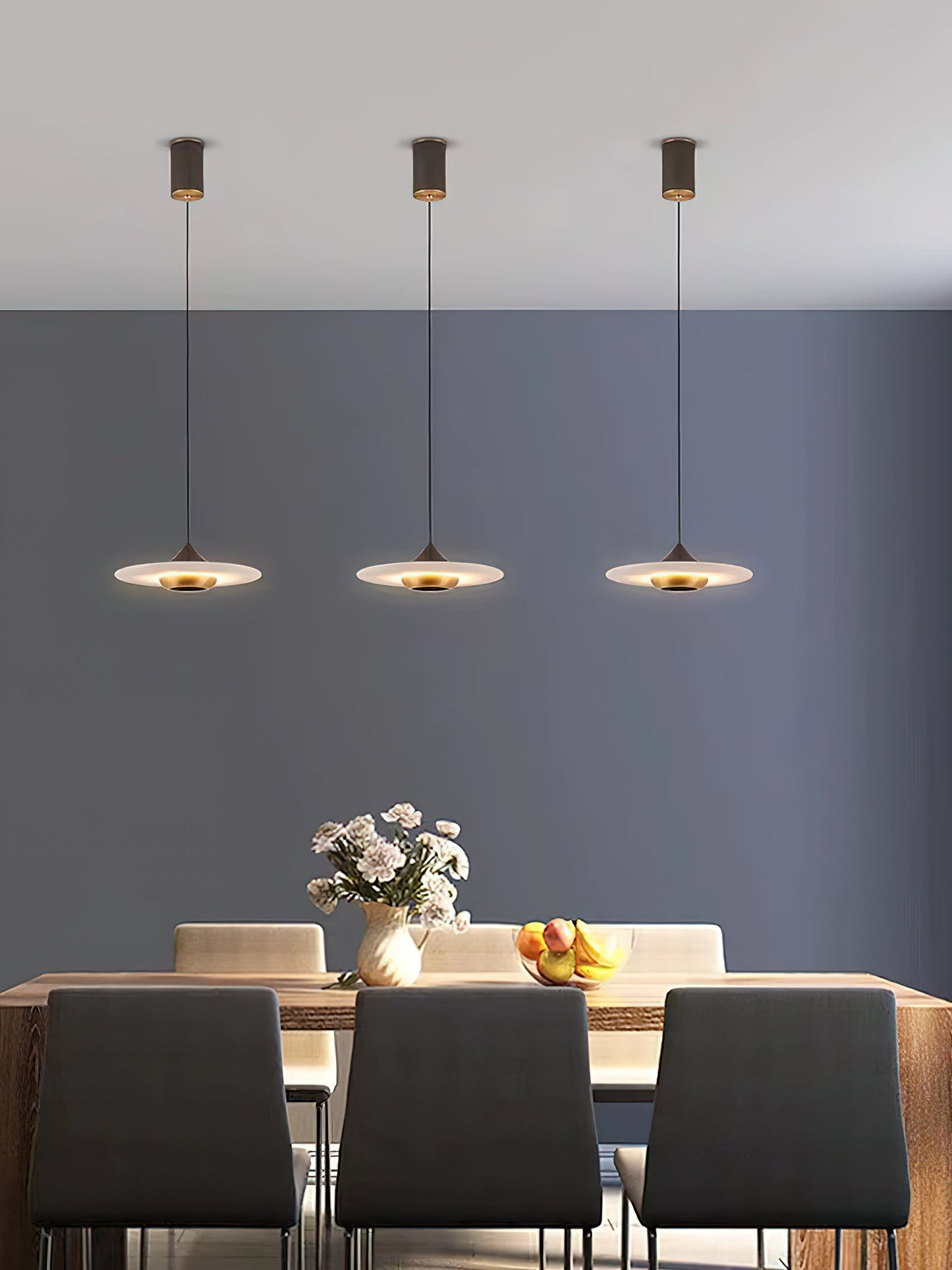 Ipno LED Alabaster Pendant Light
