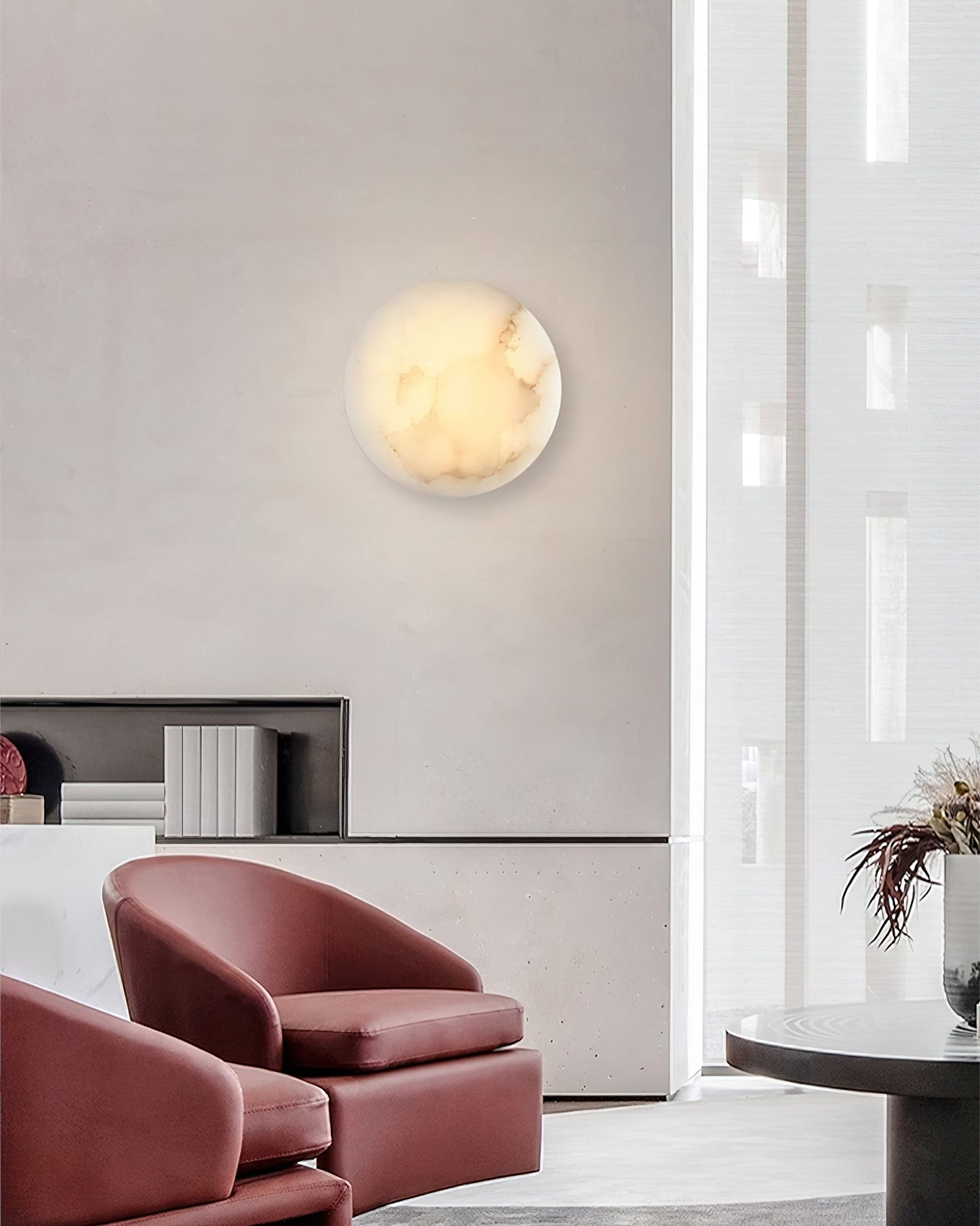 Iveala Single Alabaster Wall Lamp