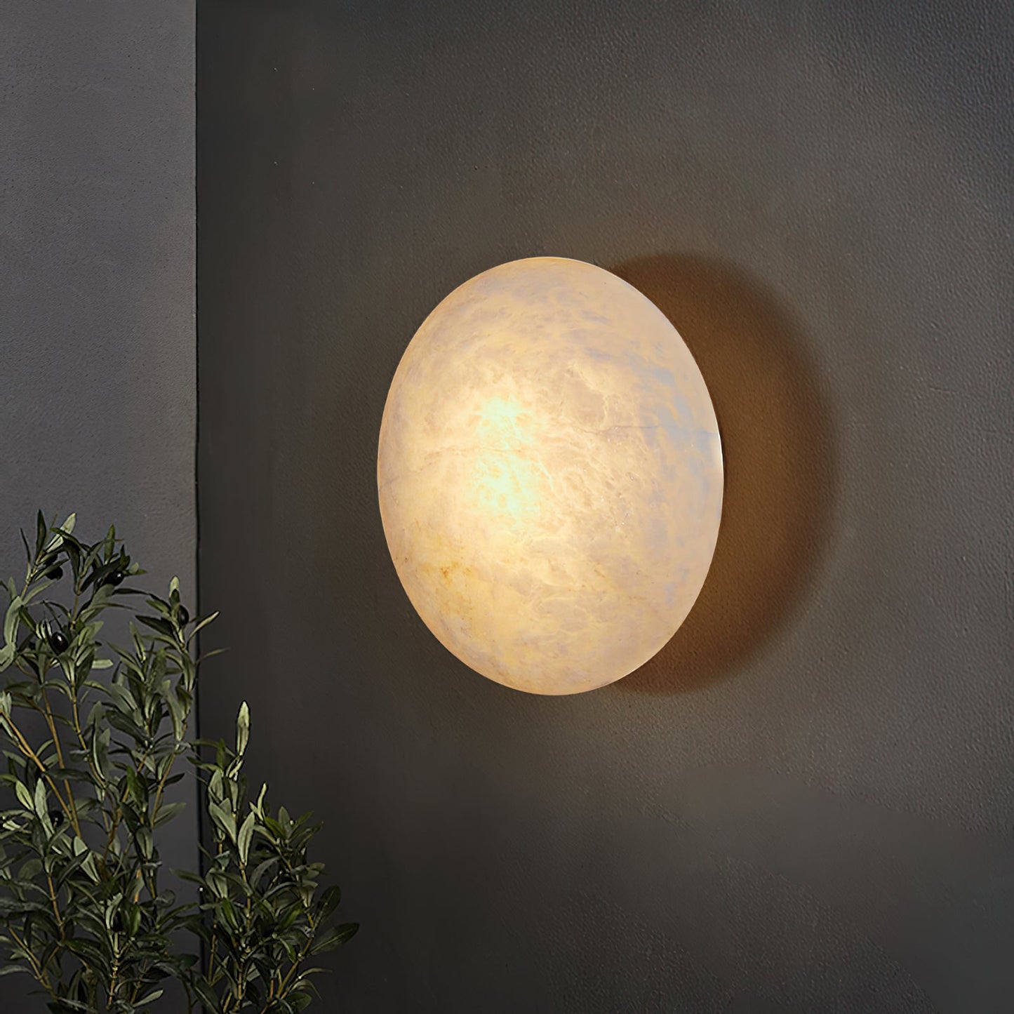 Iveala Single Alabaster Wall Lamp