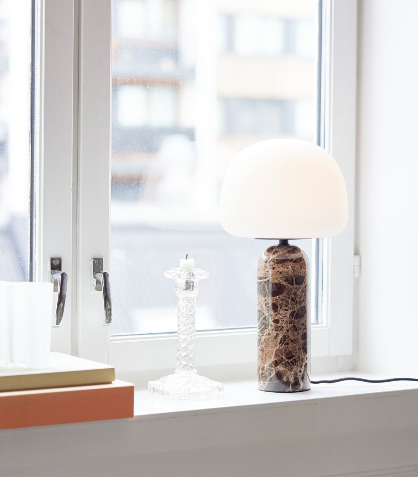 Kin Table Lamp