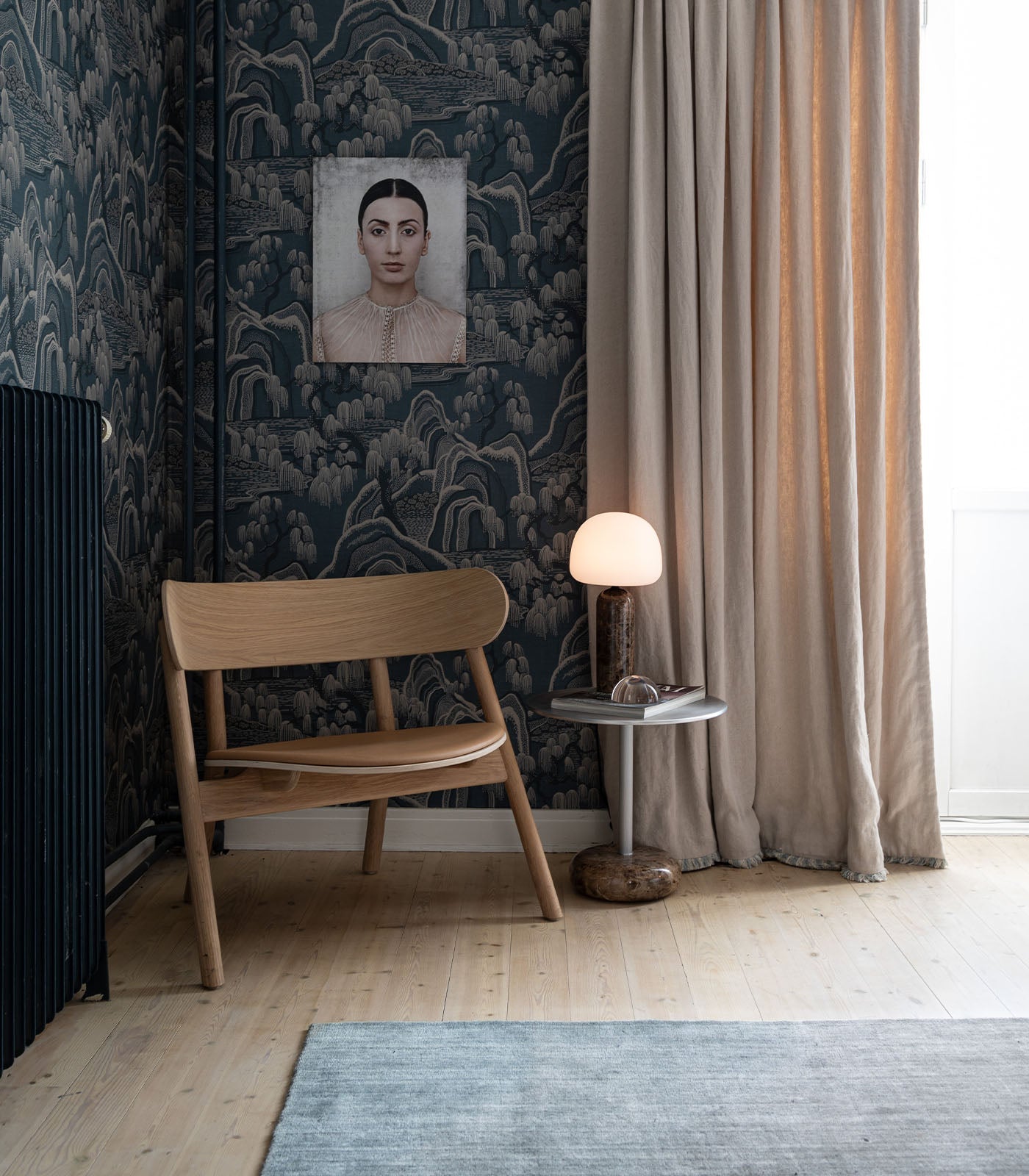 Kin Table Lamp