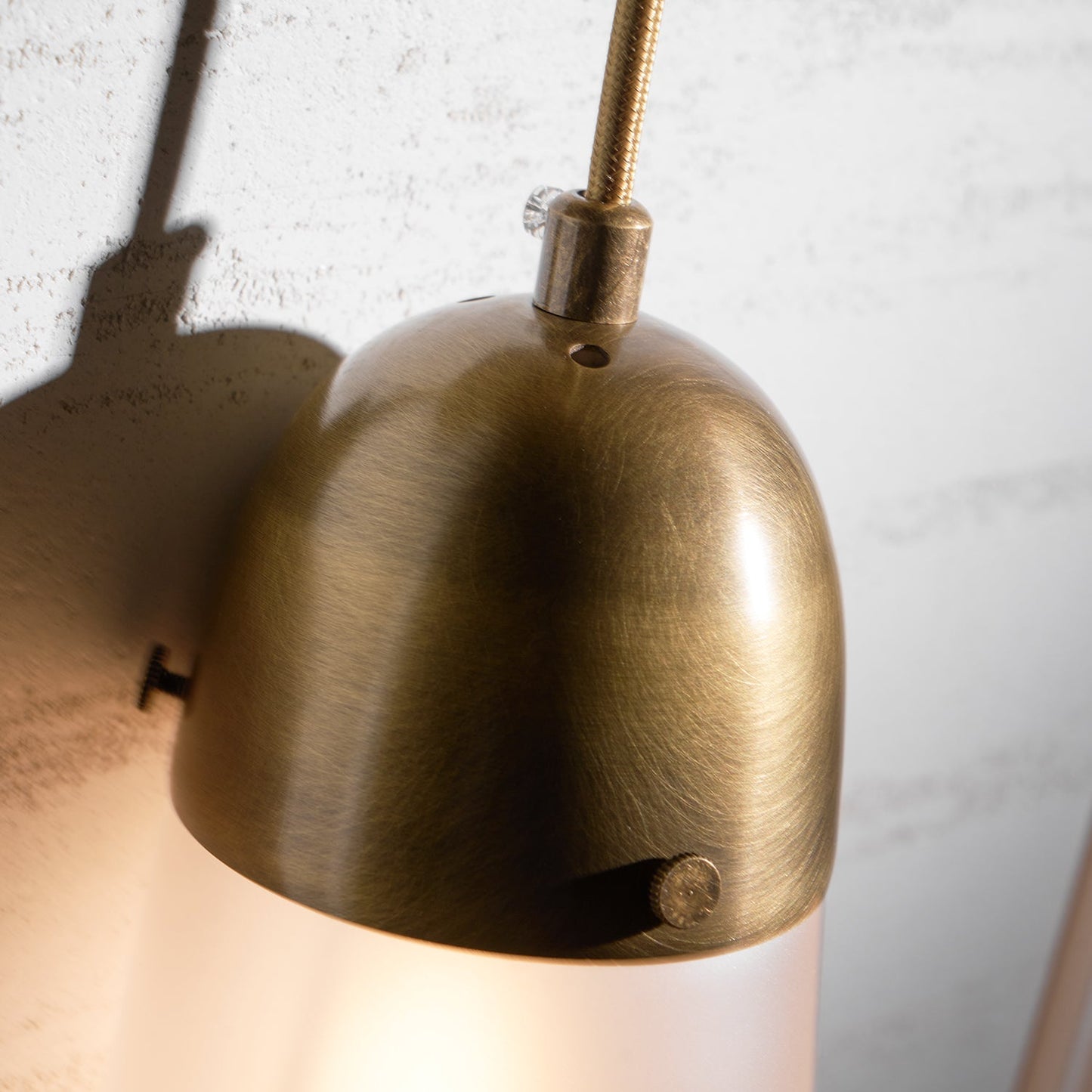 Lariat Wall Lamp