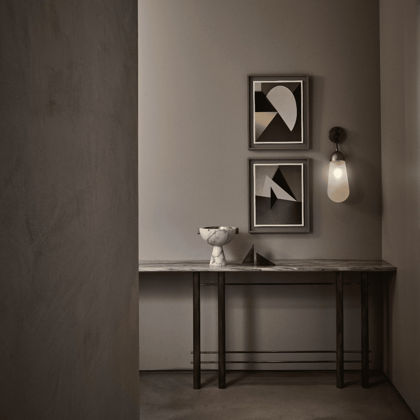 Lariat Wall Lamp