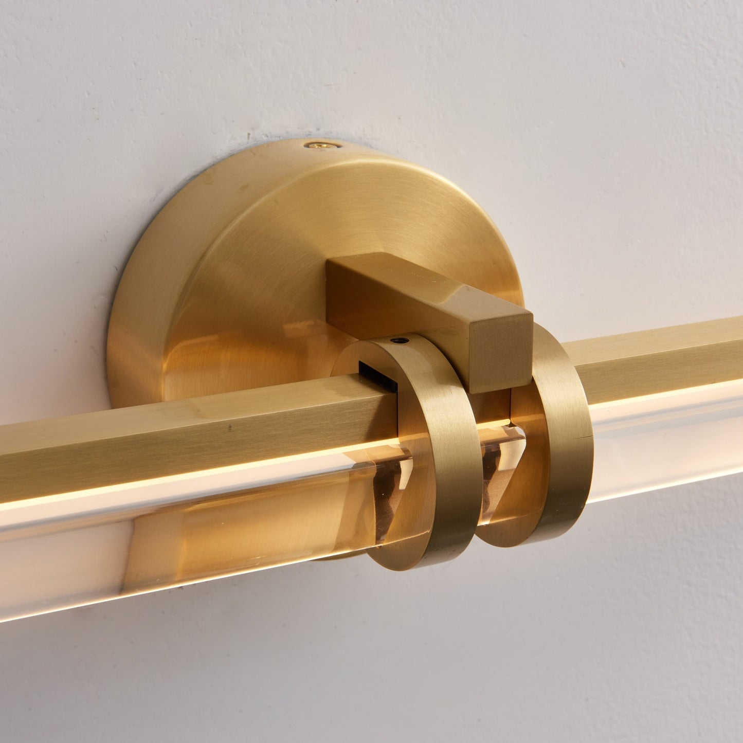 Leigh Mirror Vanity Wall Lamp