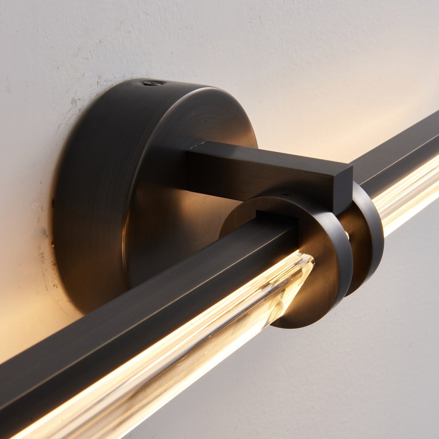 Leigh Mirror Vanity Wall Lamp