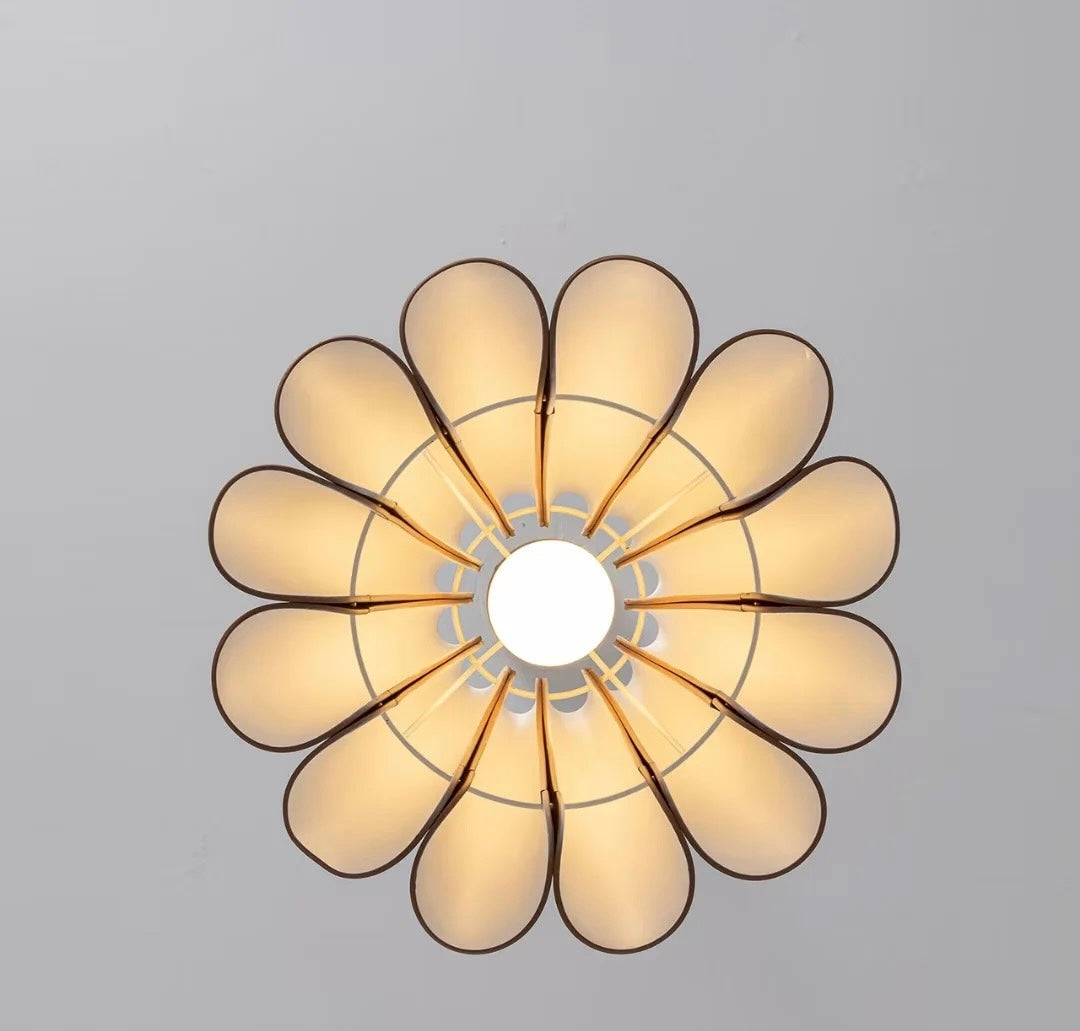 Lora Pendant Lamp