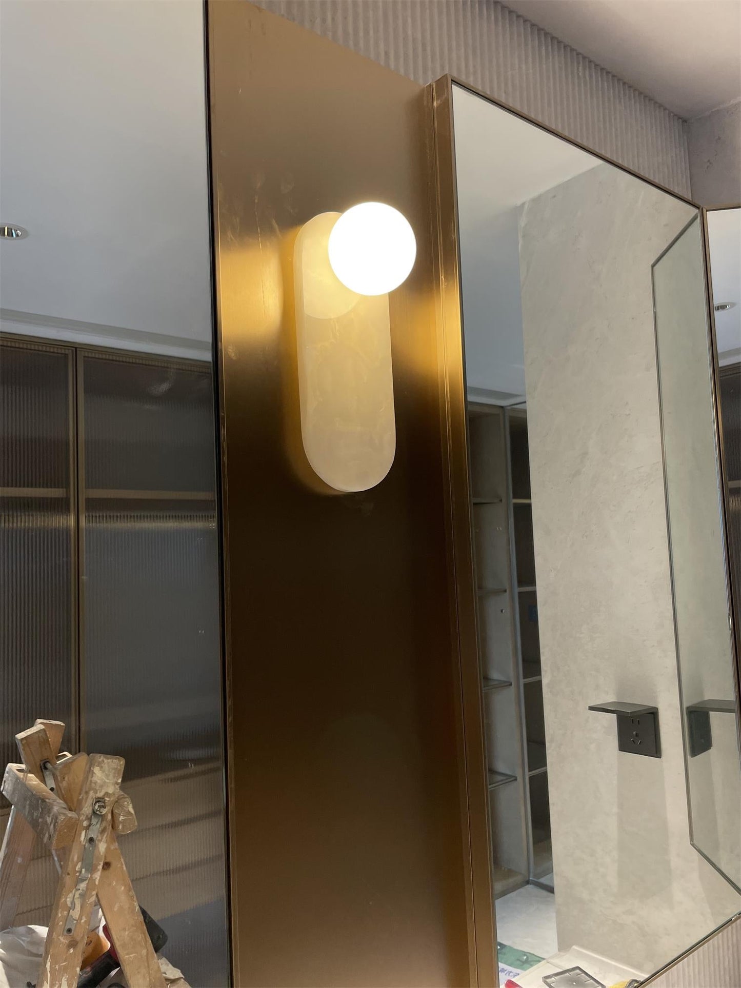 Lucie Onyx Wall Lamp ∅ 3.9″ x H 10.6″
