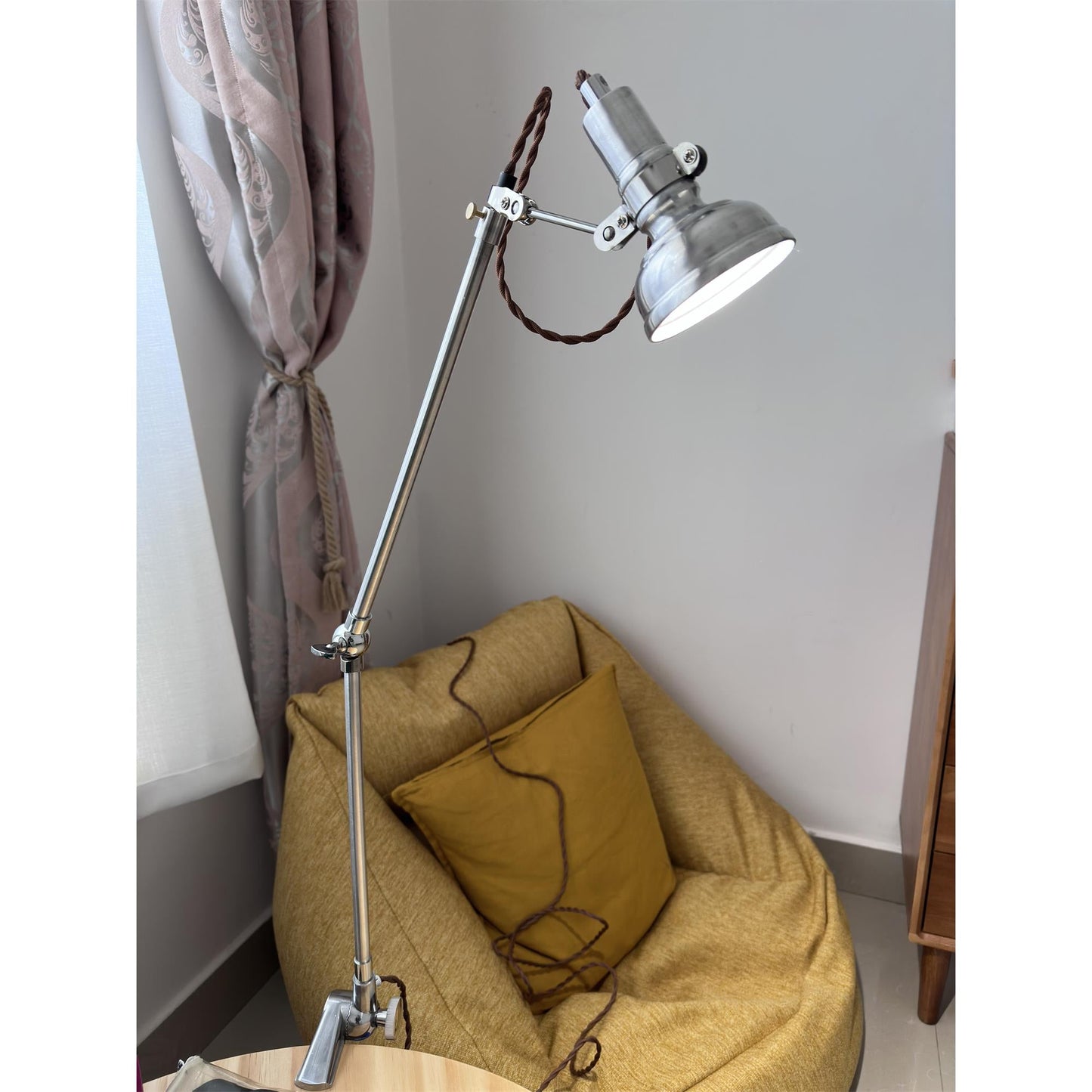 Lumina Articulated Table Lamp