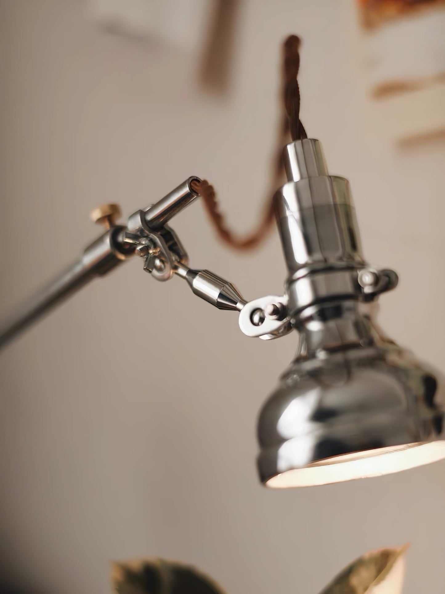 Lumina Articulated Table Lamp