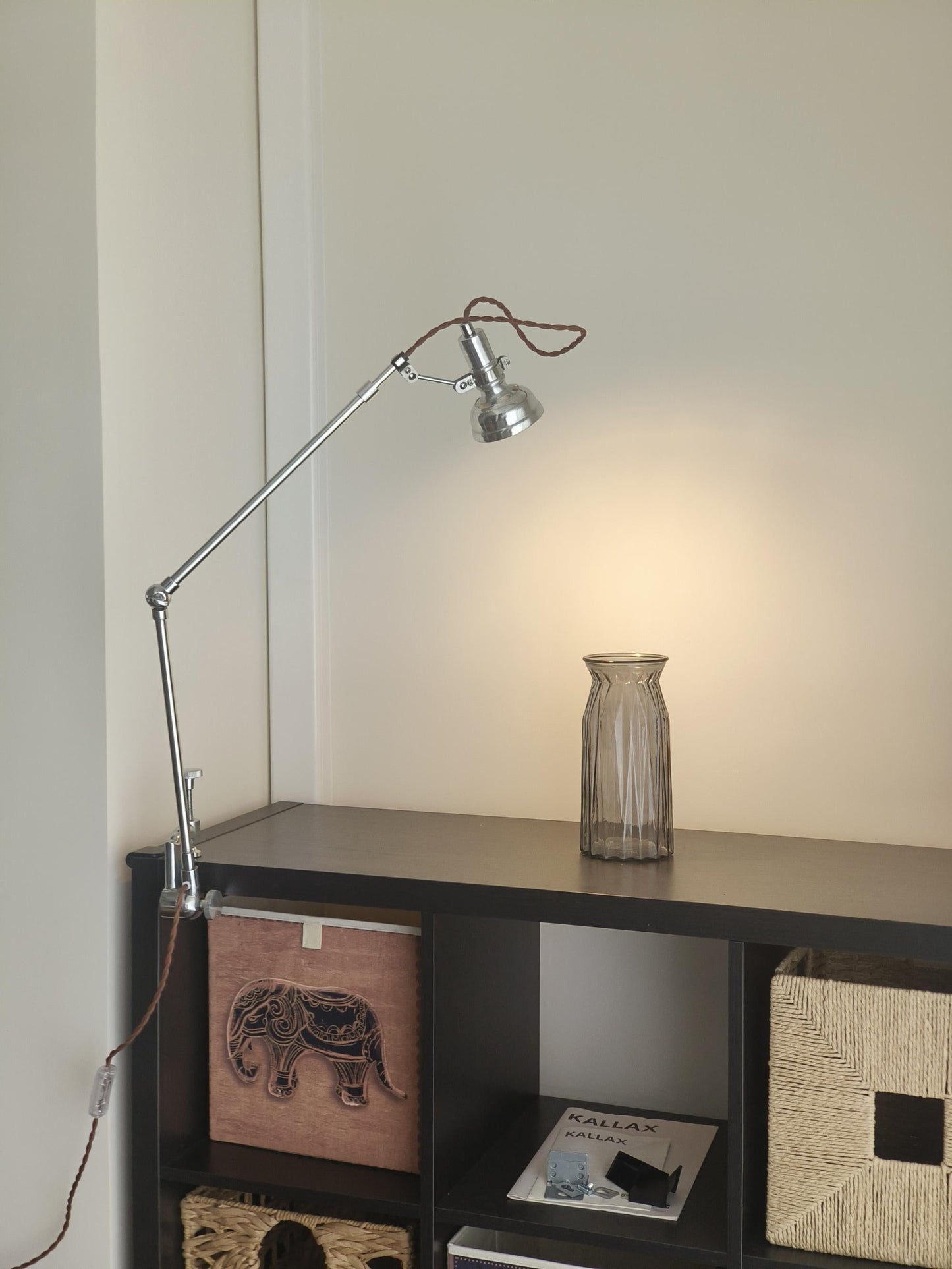Lumina Articulated Table Lamp