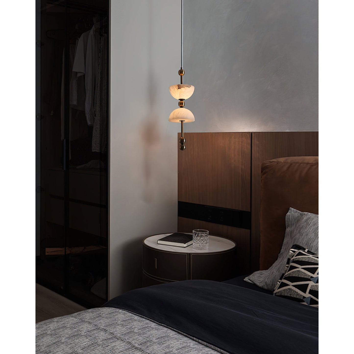 Lyra Alabaster Pendant Lamp
