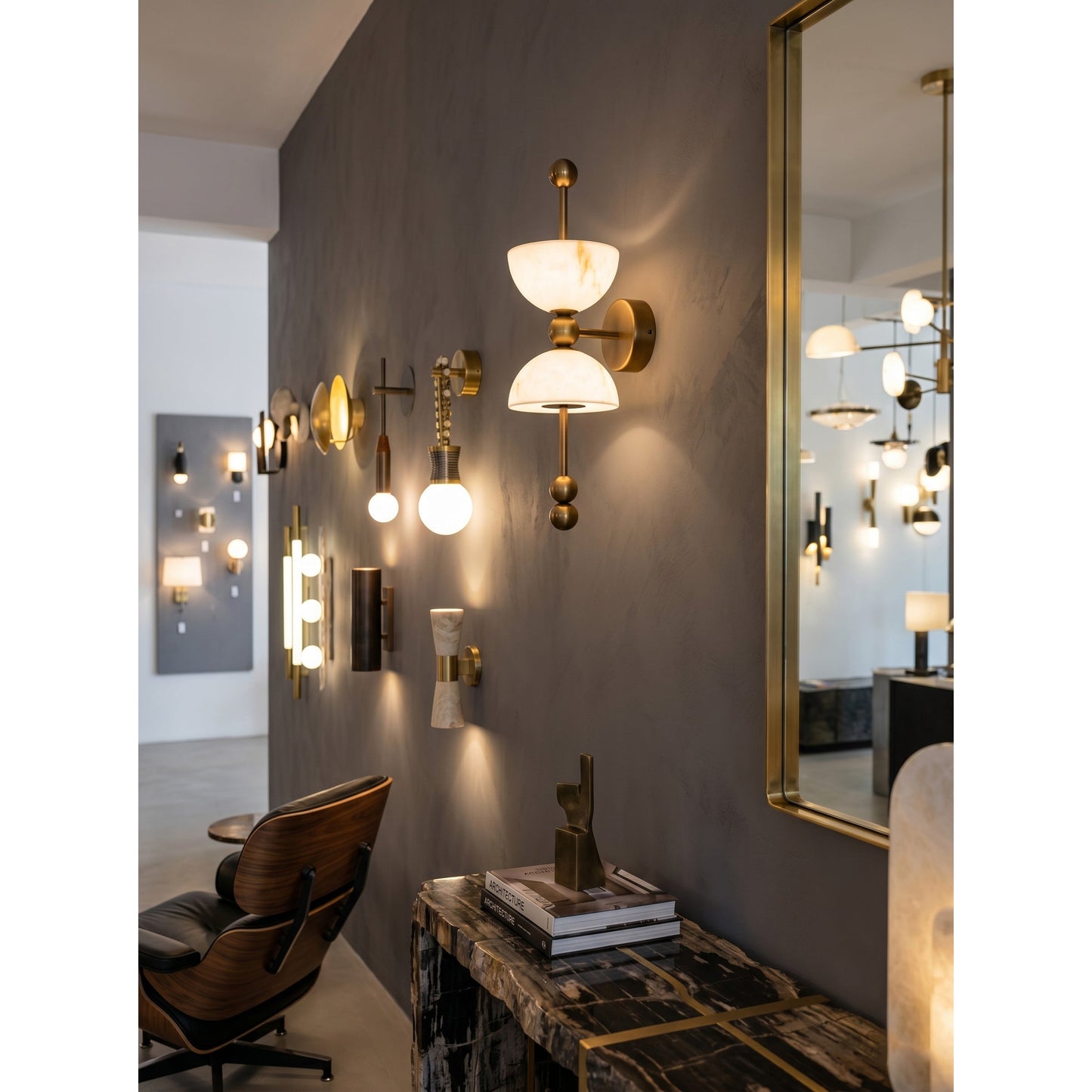 Lyra Alabaster Wall Lamp