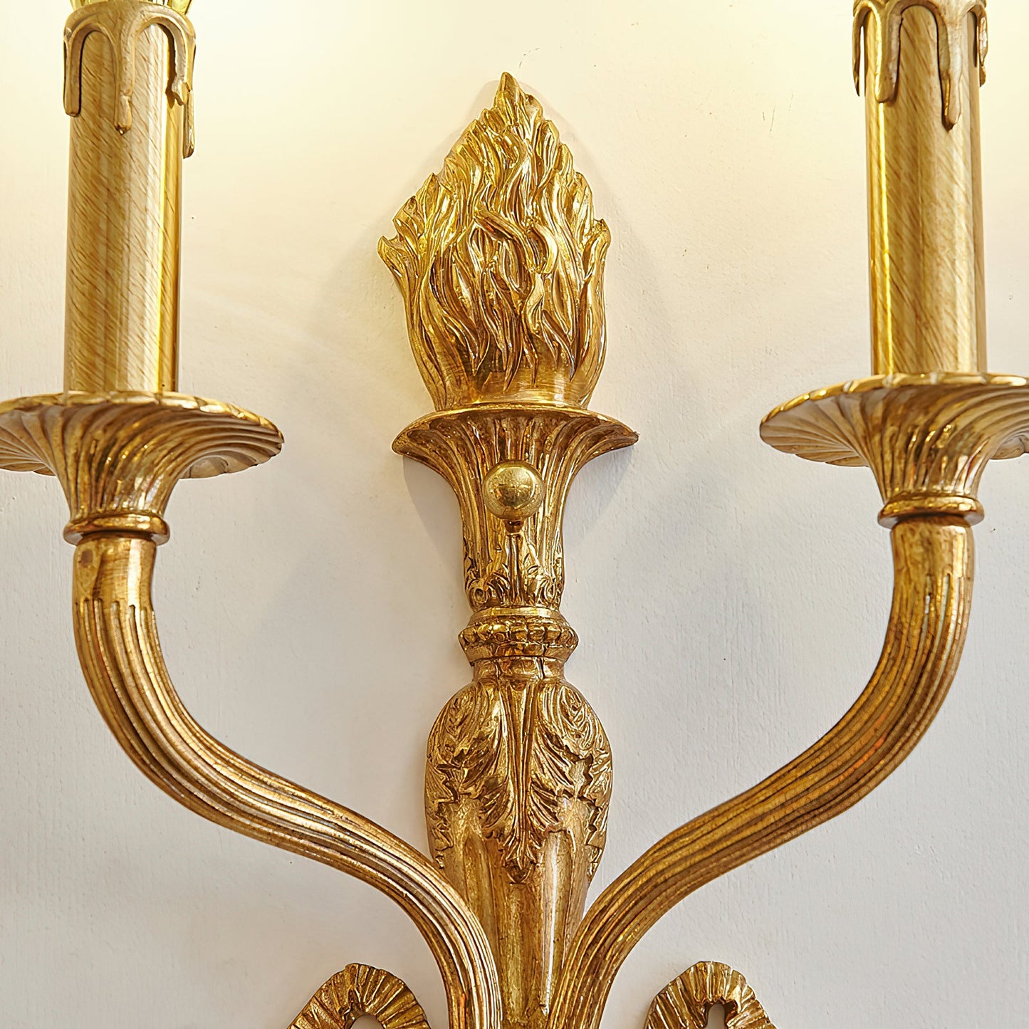 Madeleine Brass Wall Lamp