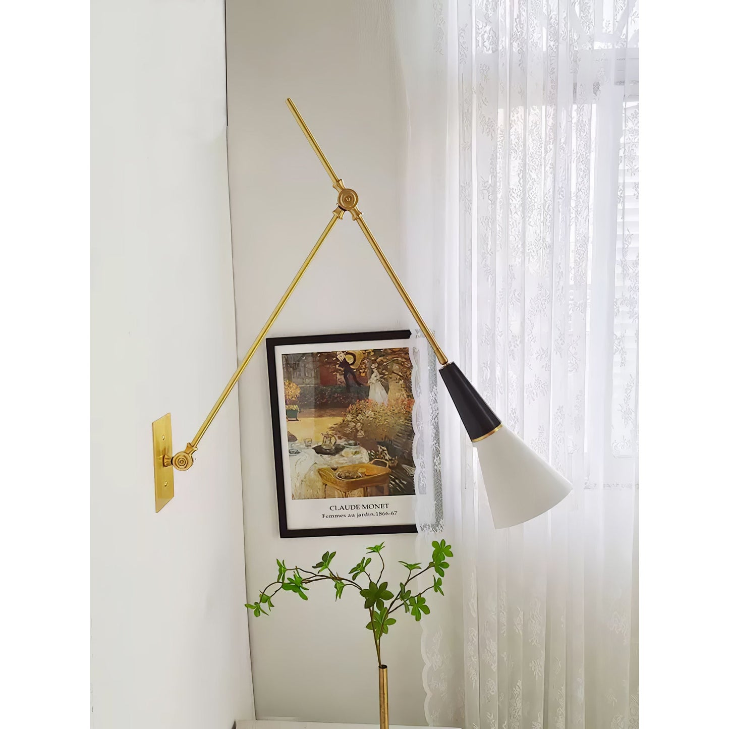 Magari Wall Lamp
