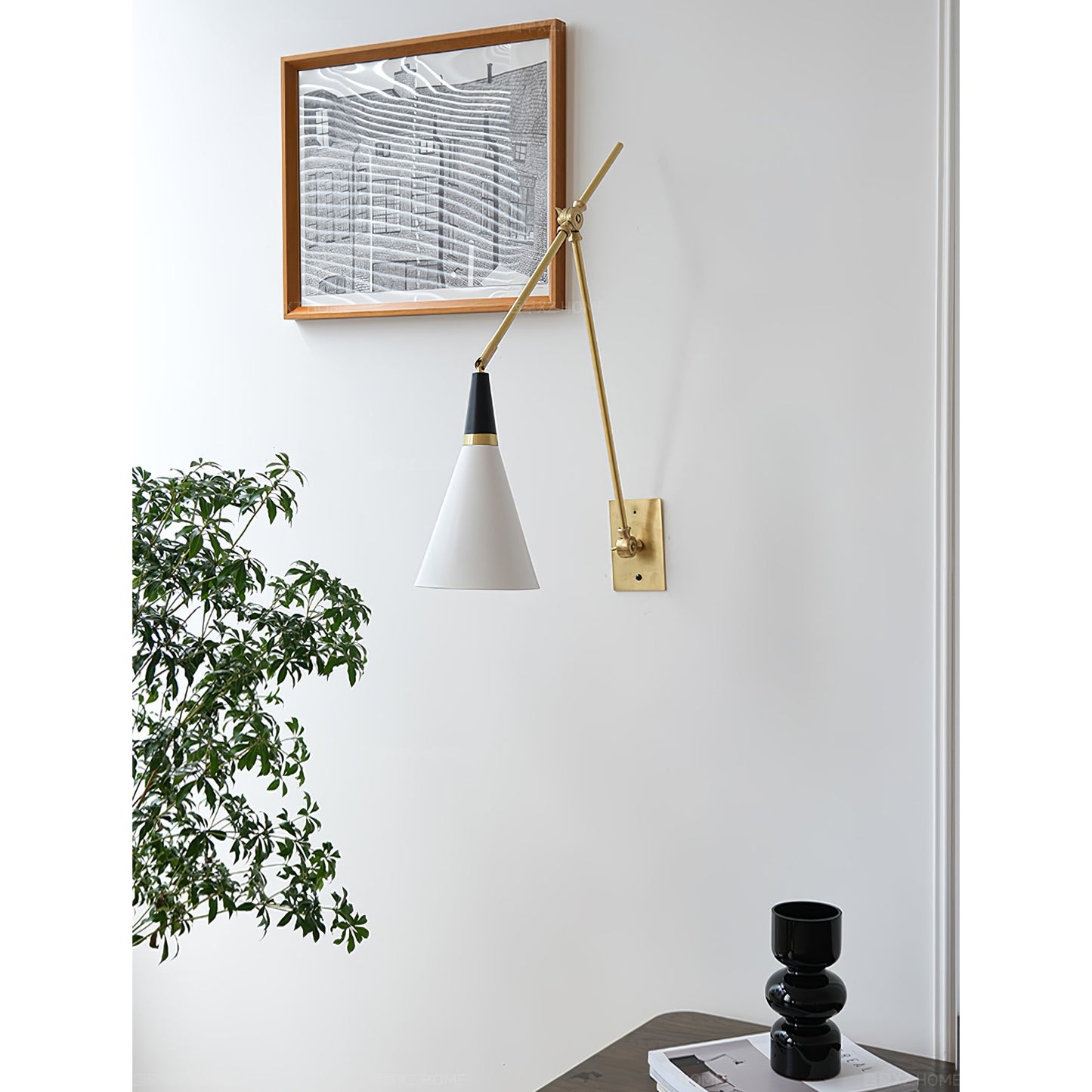 Magari Wall Lamp