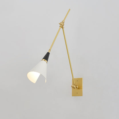 Magari Wall Lamp
