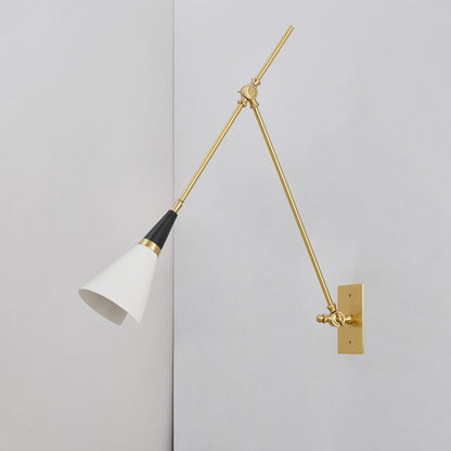 Magari Wall Lamp