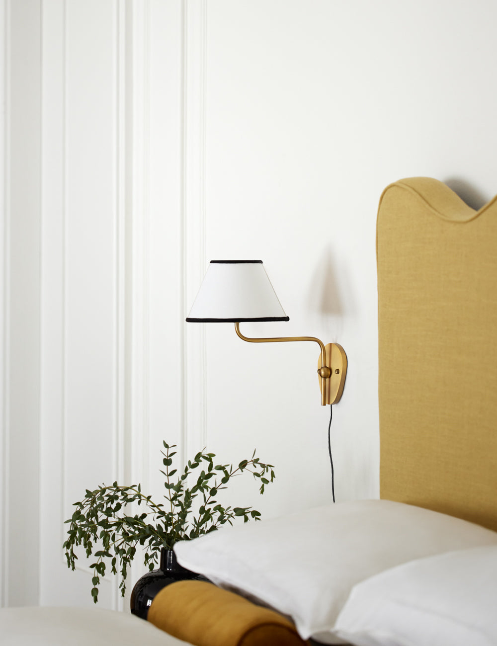 Magdalene Plug-in Wall Lamp