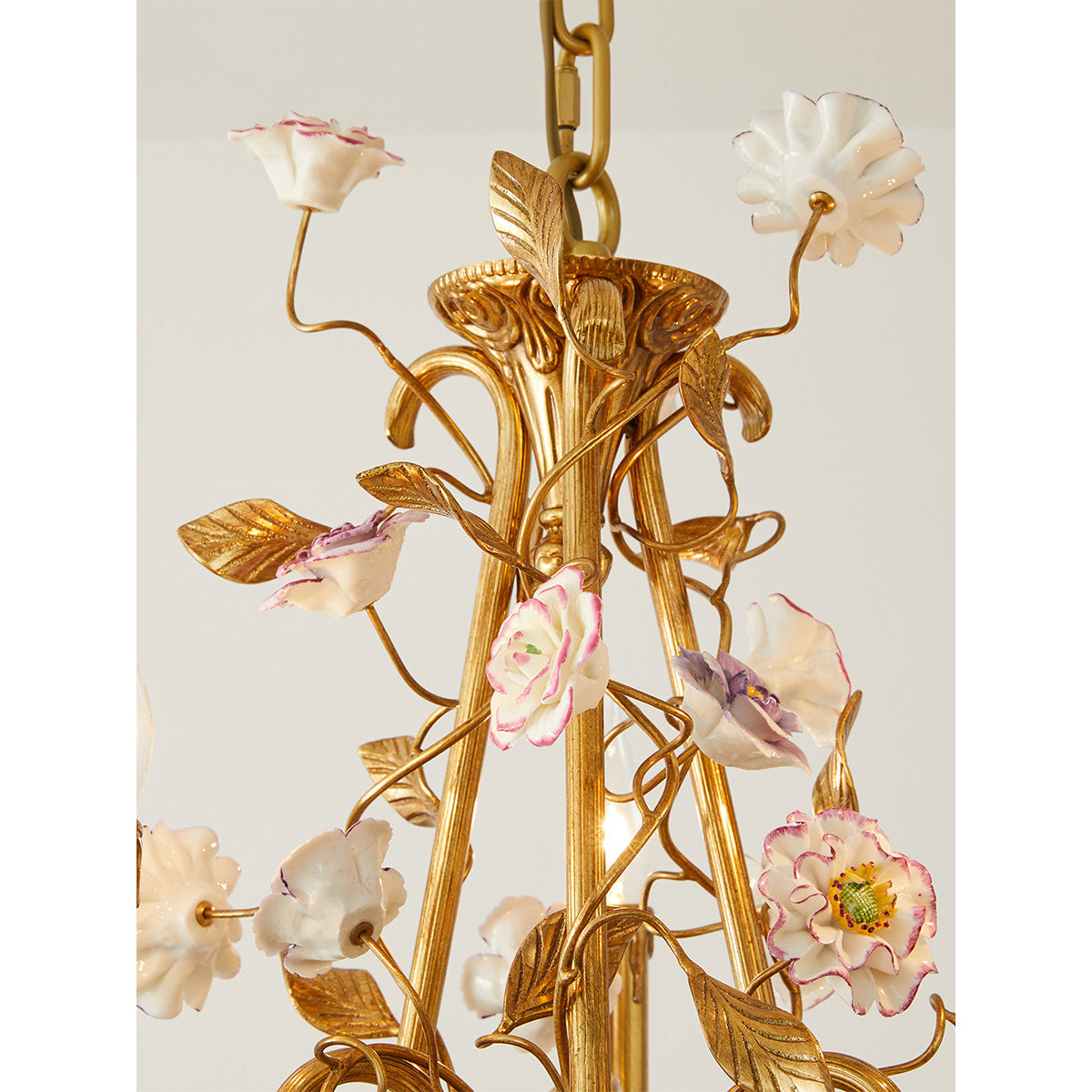 Marguerite Flowers Chandelier