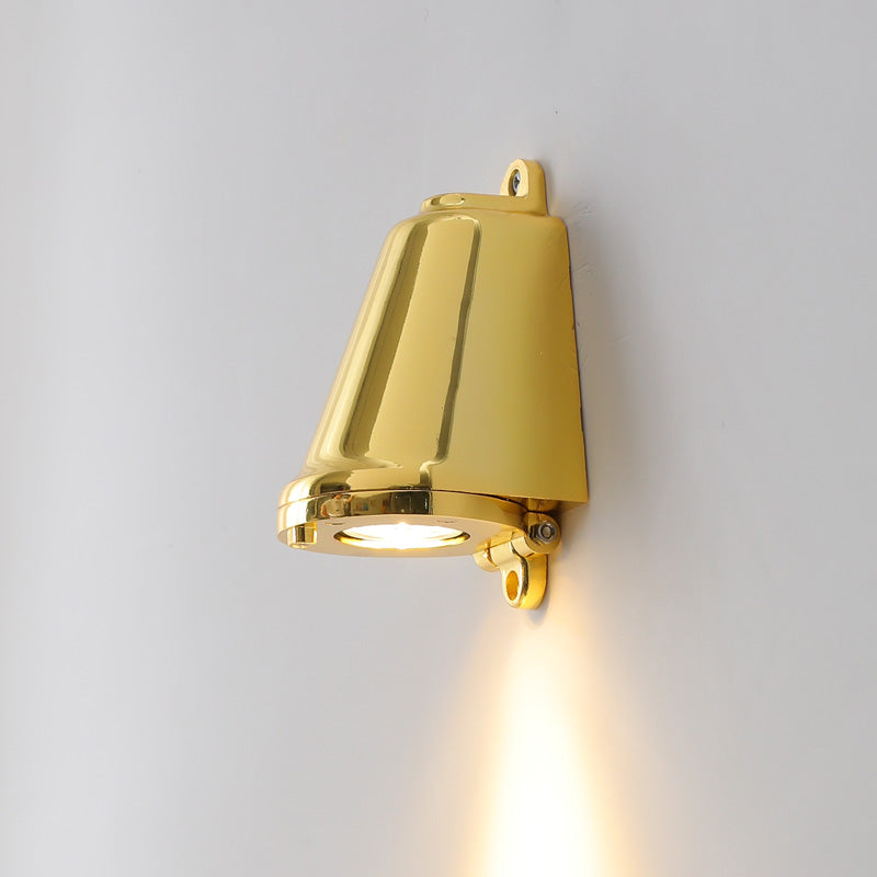 Mast Wall Lamp