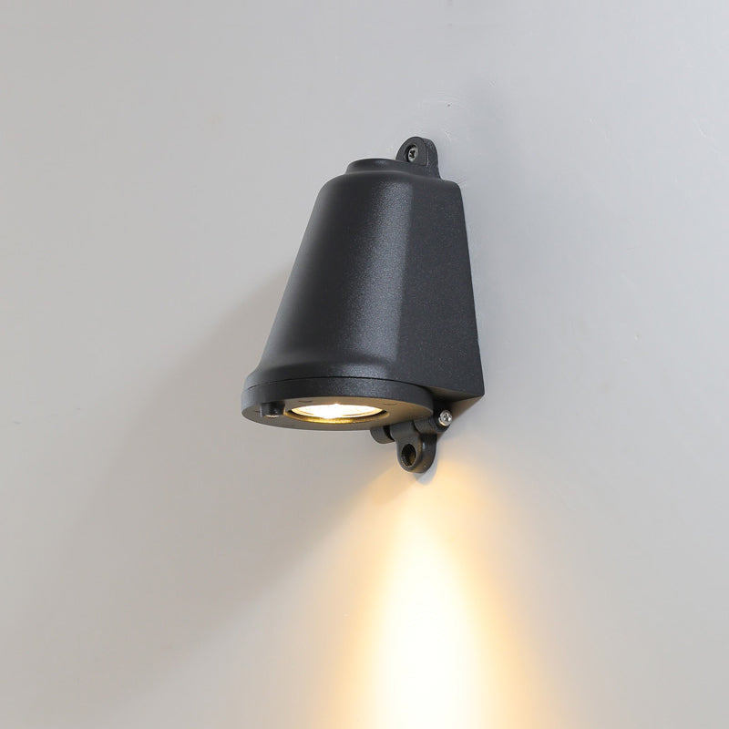 Mast Wall Lamp