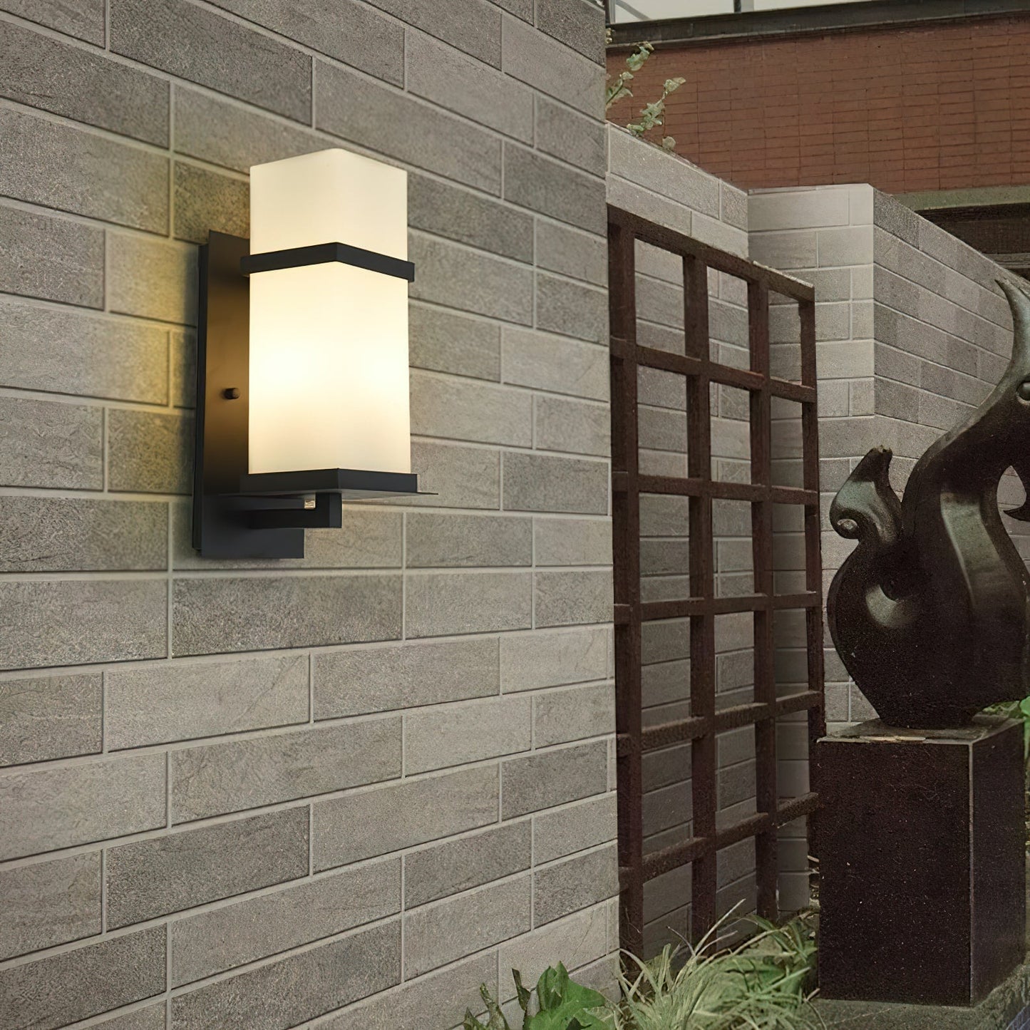 Mcdade Outdoor Wall Light