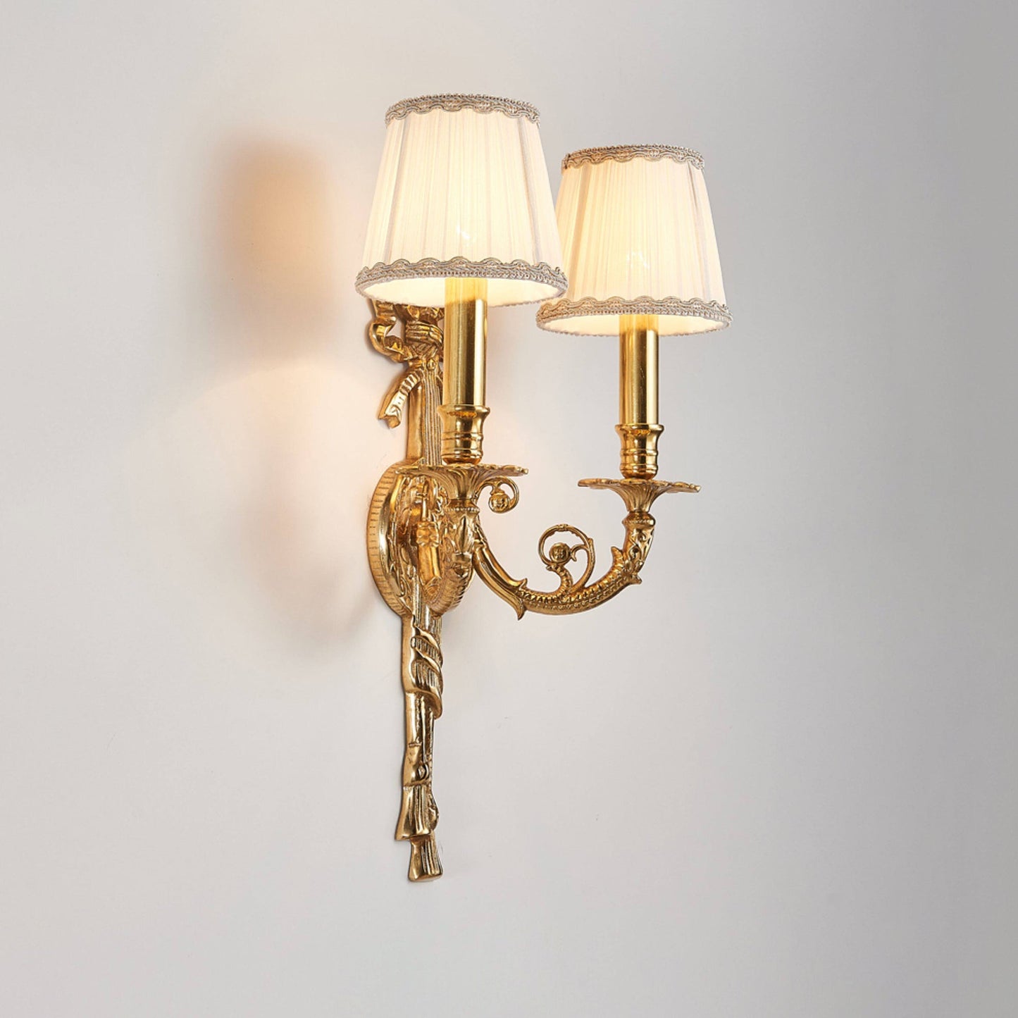 Medazio Wall Lamp
