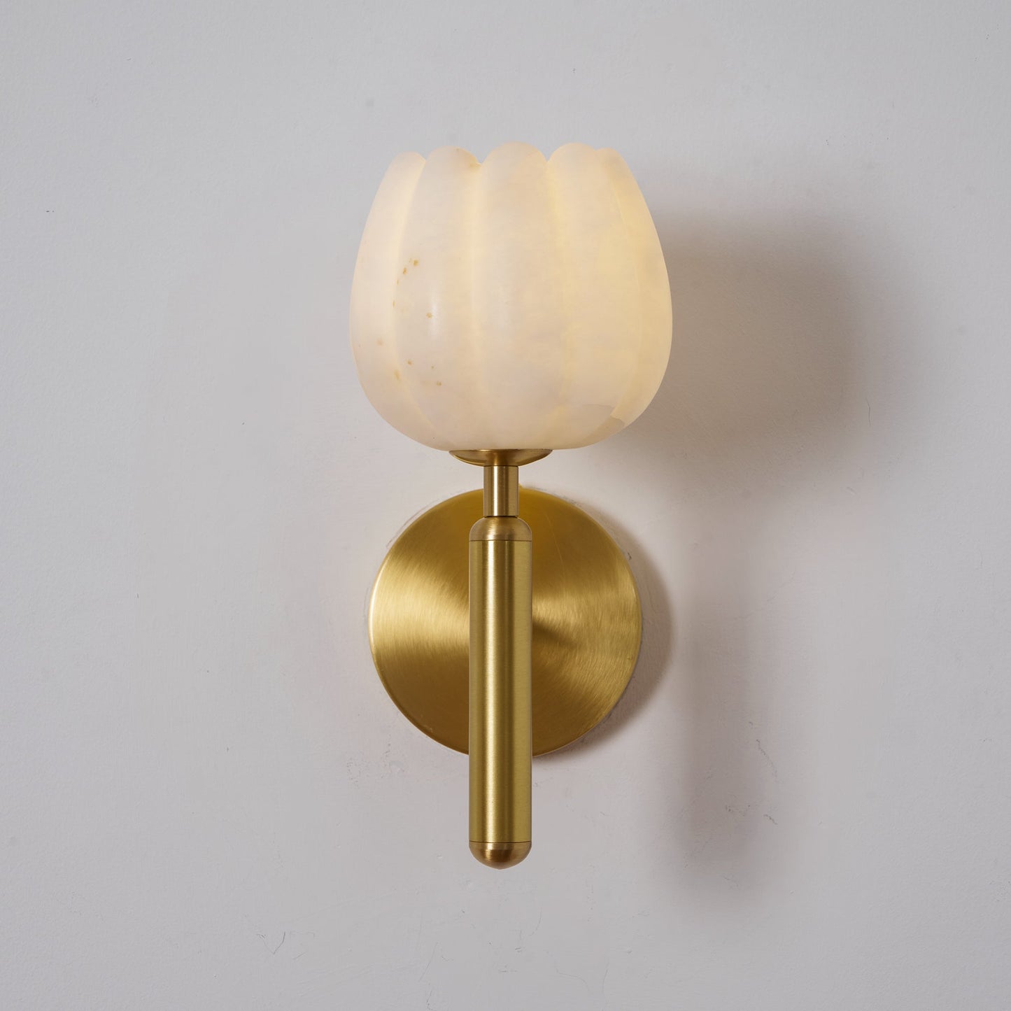 Mian Alabaster Wall Lamp