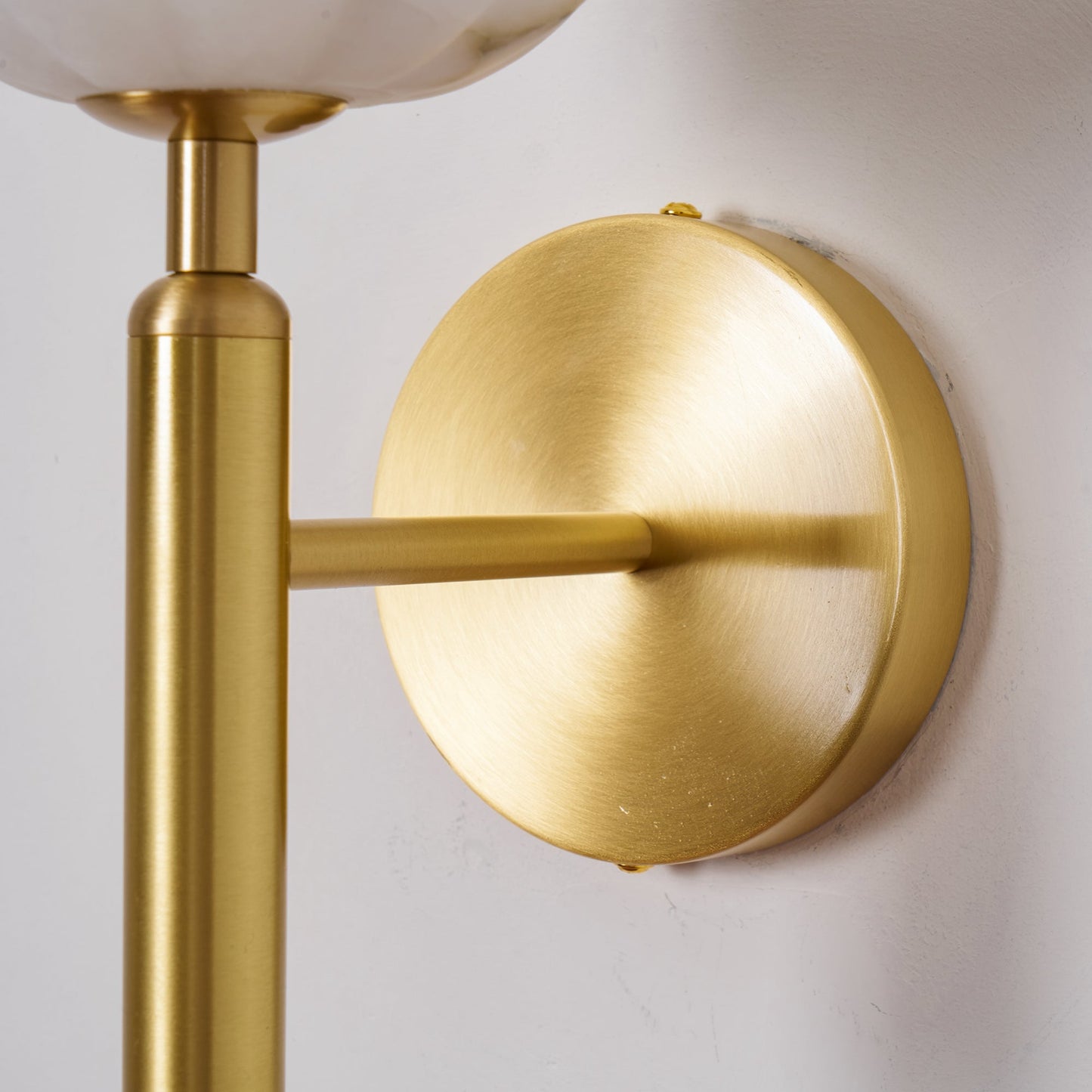Mian Alabaster Wall Lamp