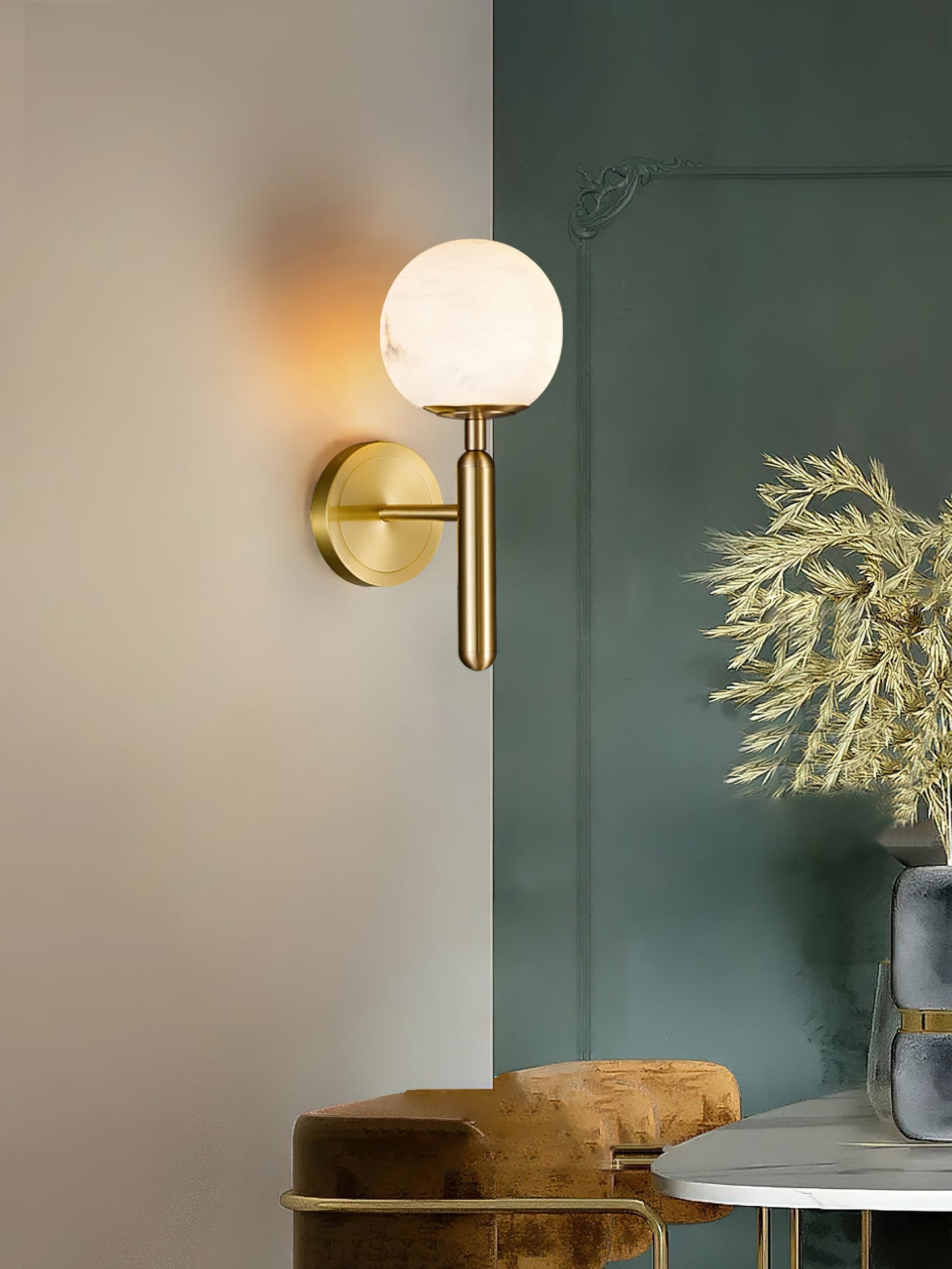 Mian Alabaster Wall Lamp