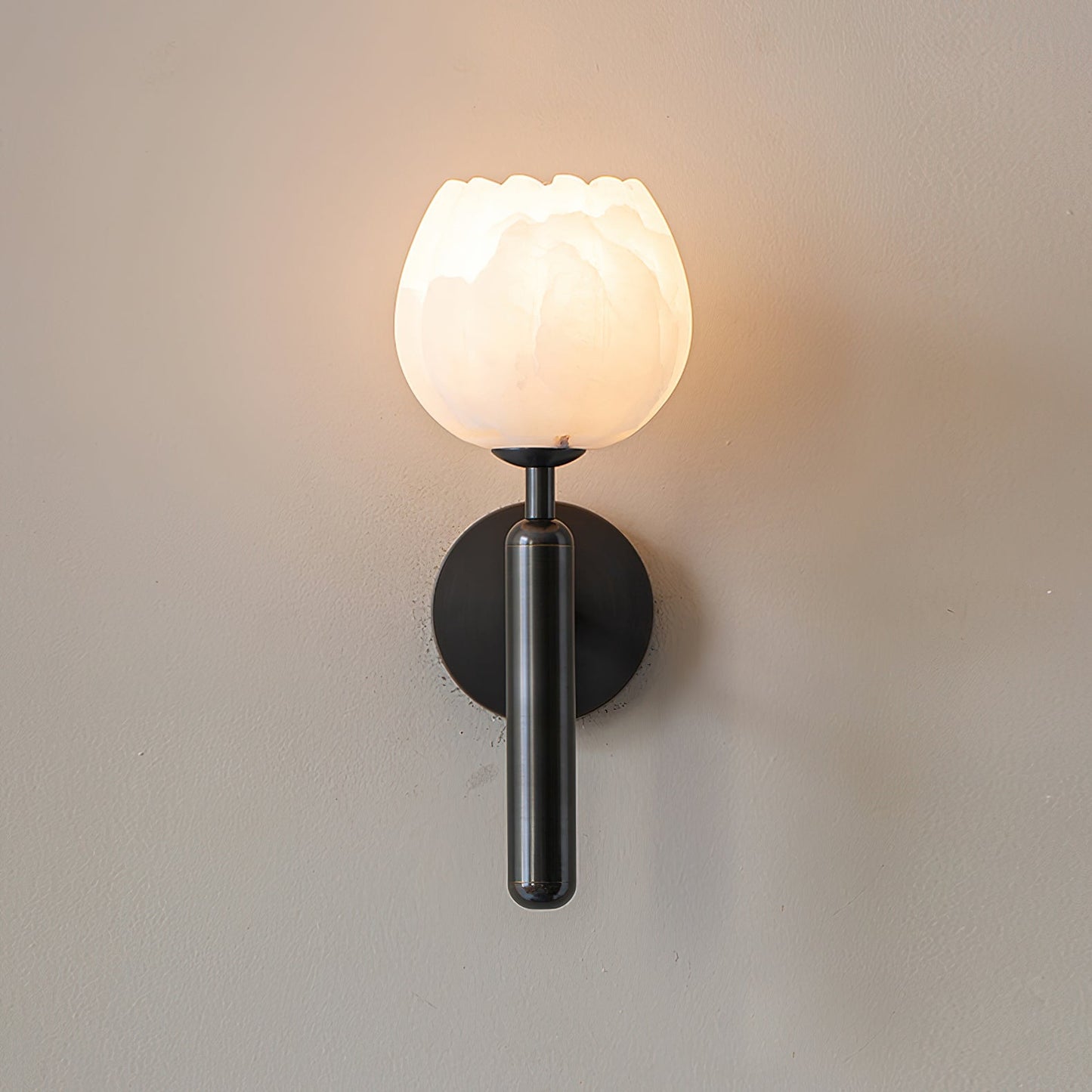 Mian Alabaster Wall Lamp