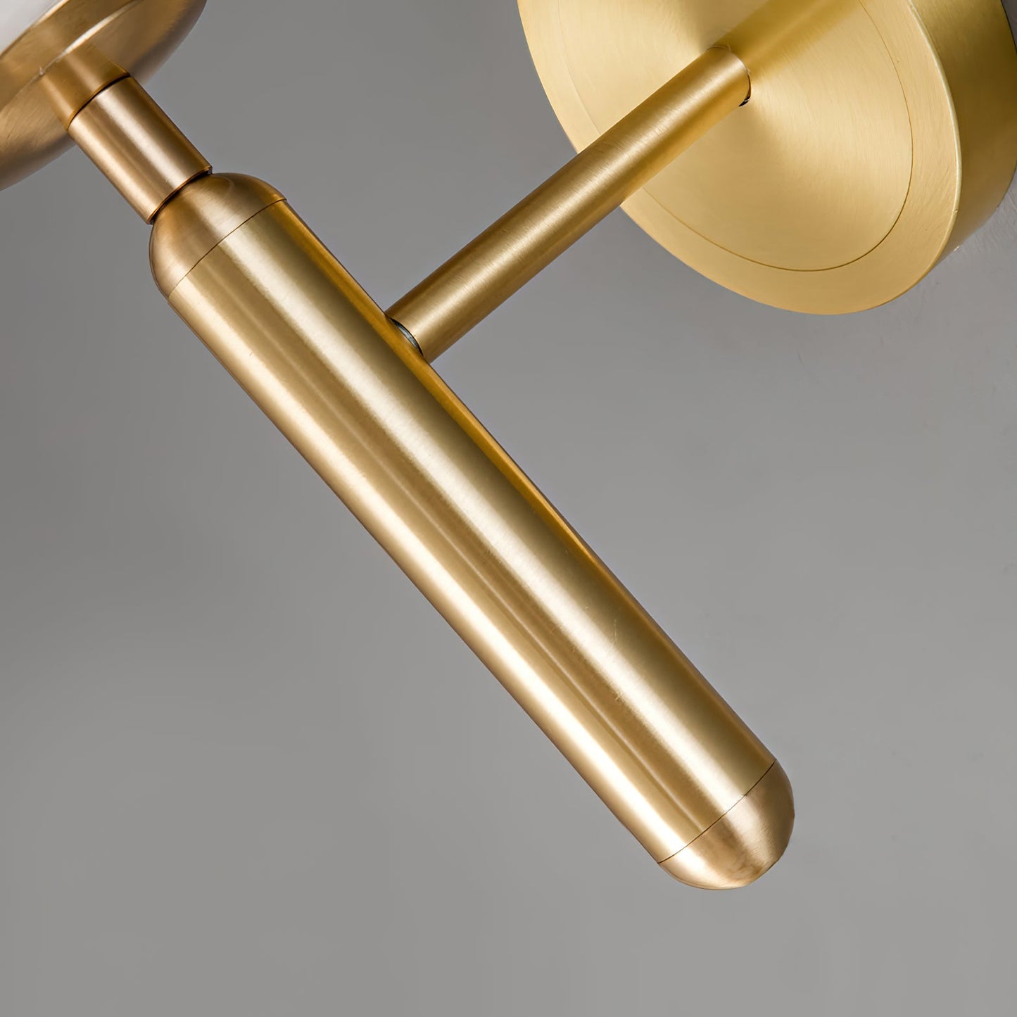 Mian Alabaster Wall Lamp