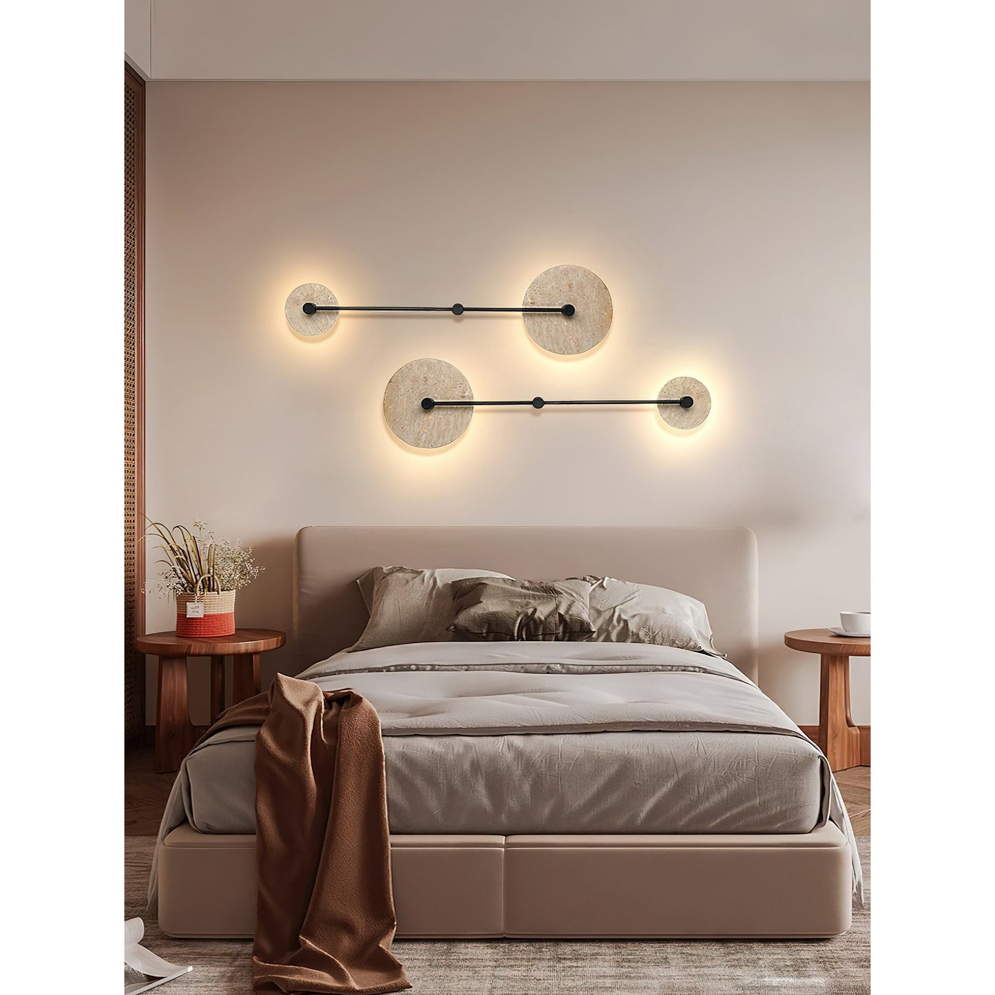 Mito Travertine Wall Lamp